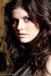 Alexandra Daddario V