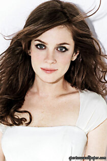 Anna Friel II