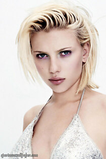 Scarlett Johansson V