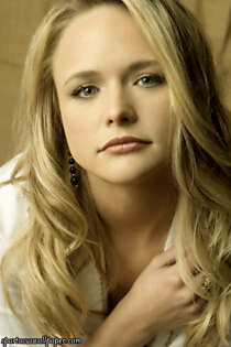 Miranda Lambert IV