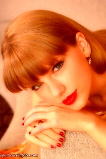 October 2013 - Taylor Swift