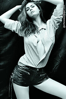 Alexandra Daddario XI