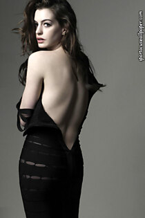 Anne Hathaway VII