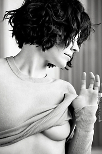 Evangeline Lilly XIII