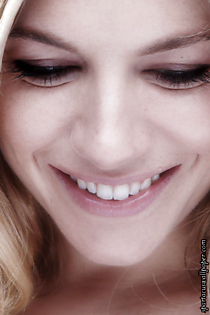 March 2013 - Sienna Miller