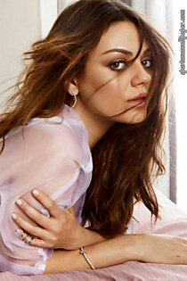 Mila Kunis V