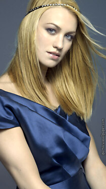 Yvonne Strahovski III