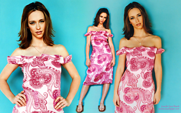 Jennifer Love Hewitt XLVII