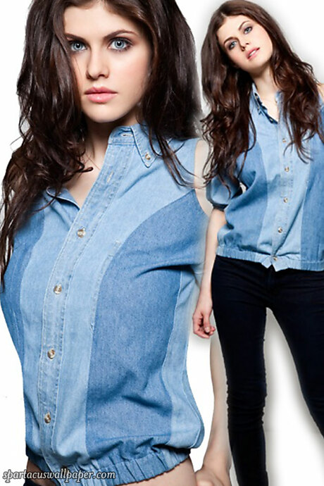 Alexandra Daddario IV