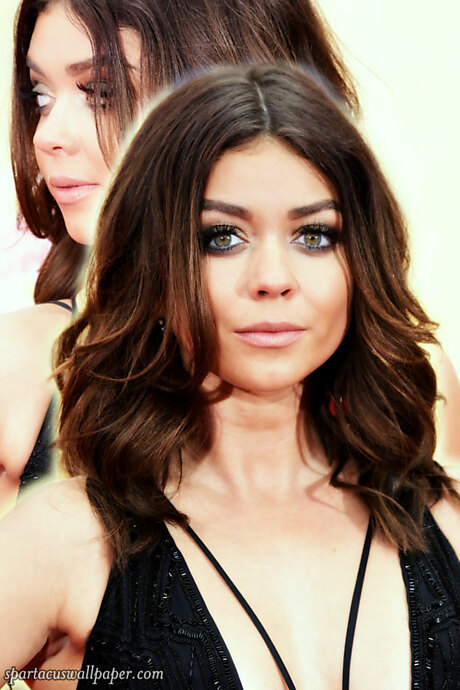Sarah Hyland VIII