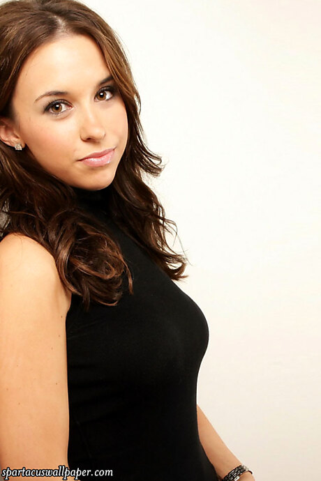Lacey Chabert VI