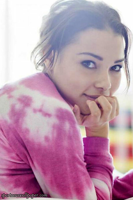 Jessica Parker Kennedy IV