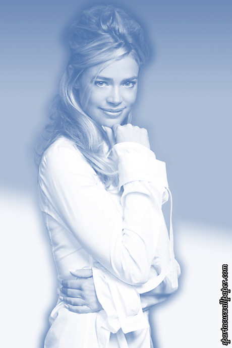 Denise Richards VI