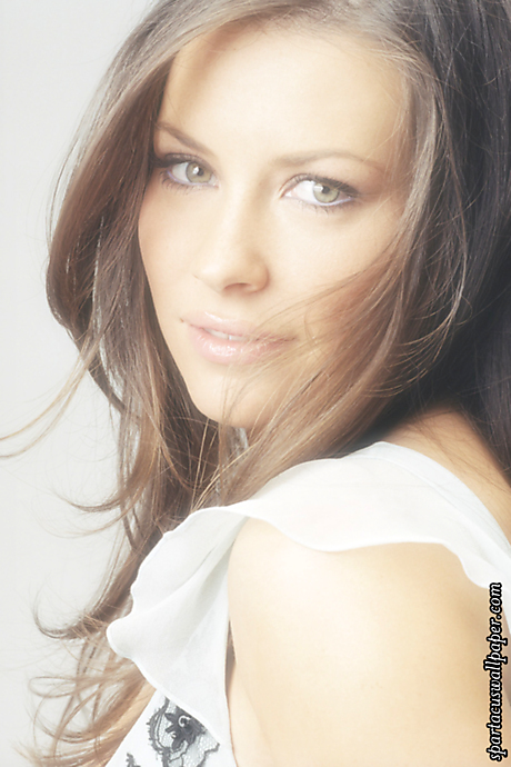 Evangeline Lilly IX