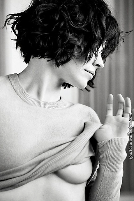 Evangeline Lilly XIII