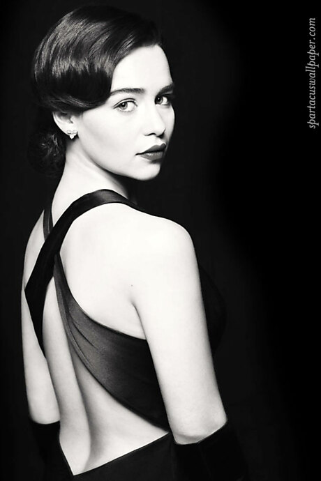 Emilia Clarke XVII