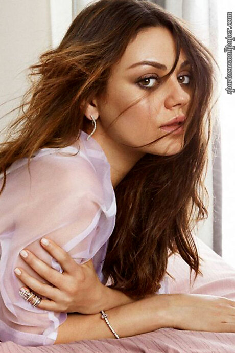 Mila Kunis V