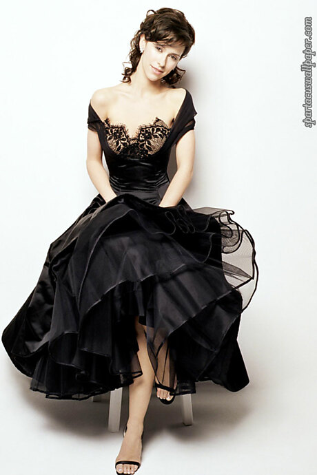 Jennifer Love Hewitt XLI
