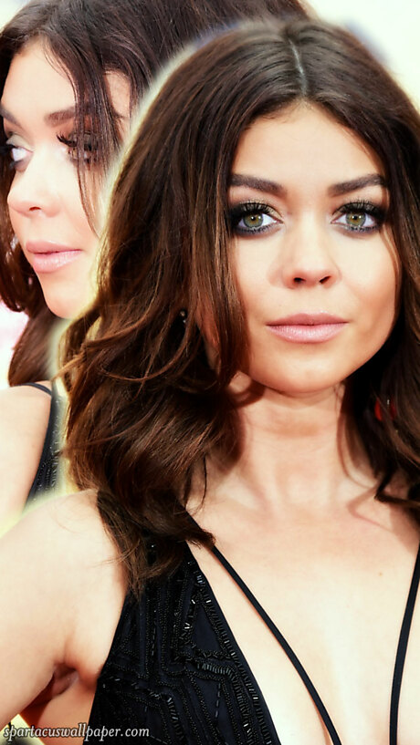 Sarah Hyland VIII