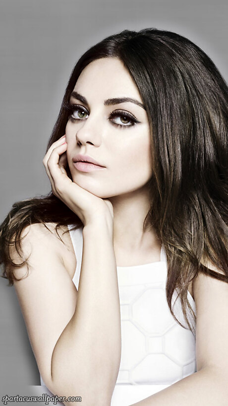 September 2013 - Mila Kunis
