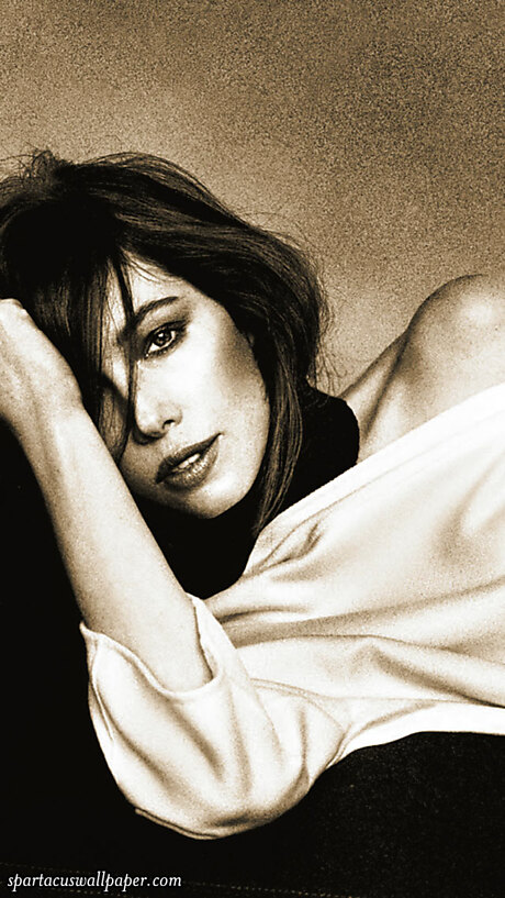 January 2015 - Jessica Biel