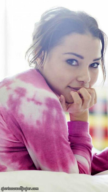 Jessica Parker Kennedy IV
