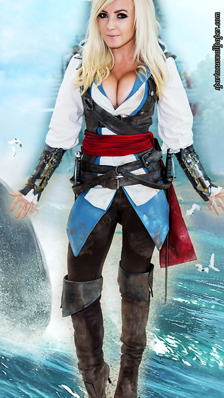 Jessica Nigri - Black Flag