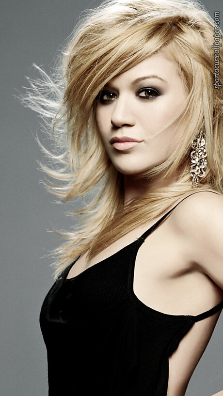 Kelly Clarkson