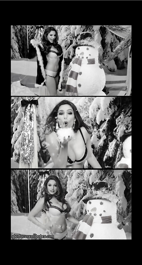 December 2014 - Kelly Brook