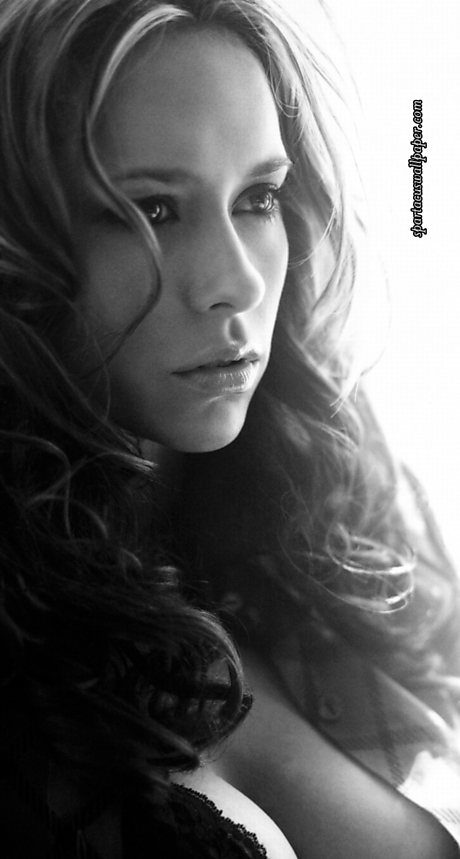 September 2014 - Jennifer Love Hewitt