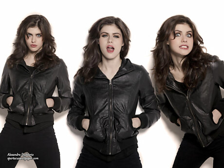 Alexandra Daddario XVII