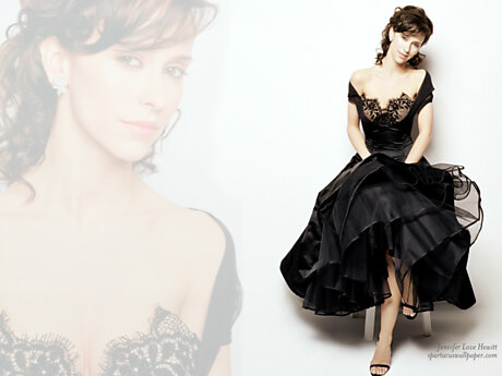 Jennifer Love Hewitt XLI