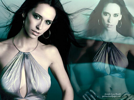 Jennifer Love Hewitt XLIV