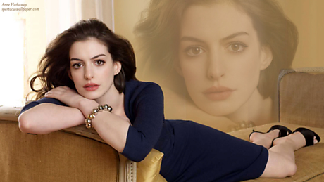 Anne Hathaway X