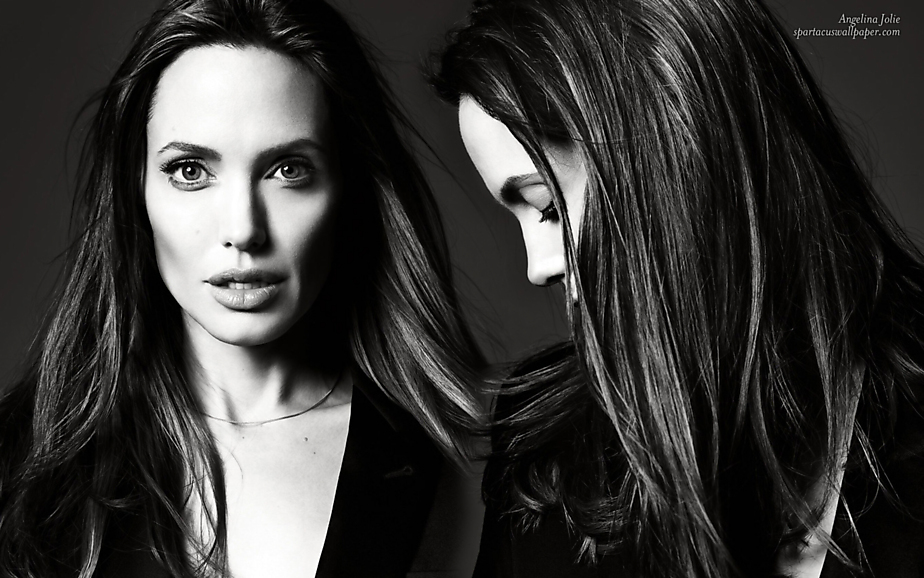 Angelina Jolie VI