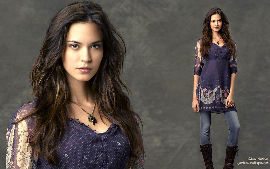 October 2010 - Odette Yustman