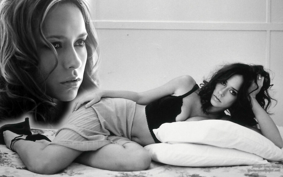 September 2014 - Jennifer Love Hewitt