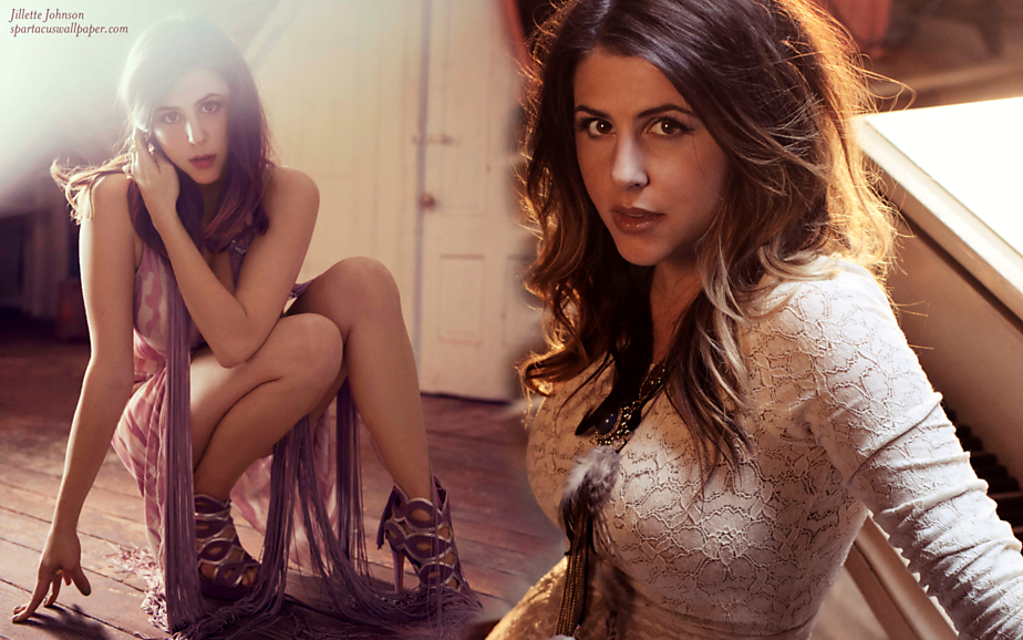 Jillette Johnson